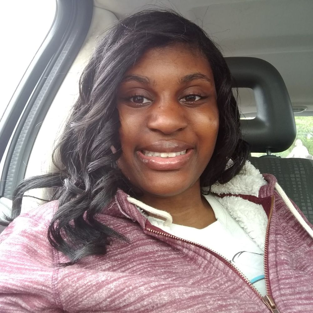 Meet your Posher, Tiffany